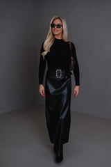 Buckle Waist Back Slit Skirt-Black