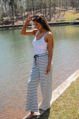 Ribbed Padded Tank Top-White