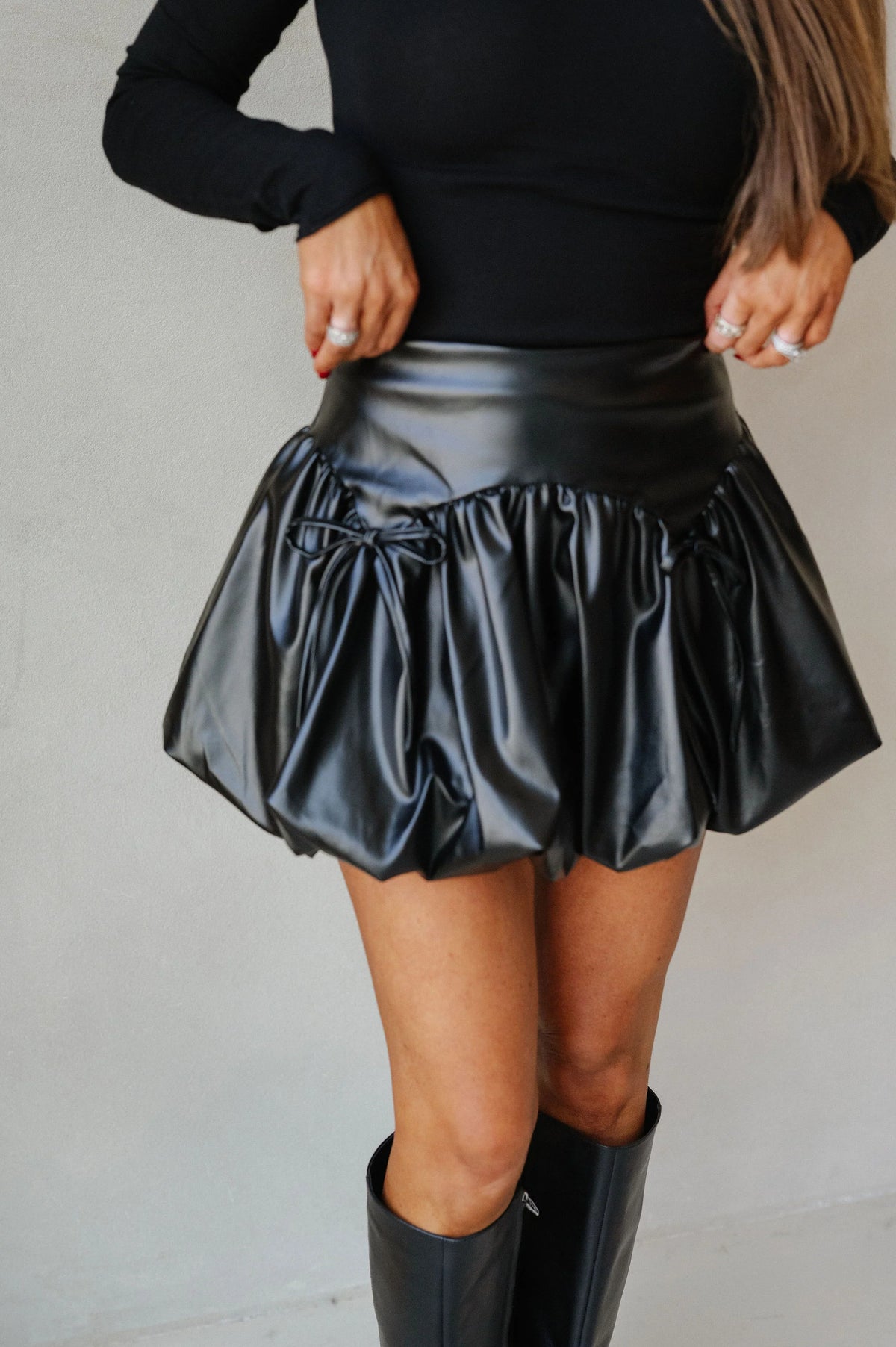 Finley Bubble Skirt-Black