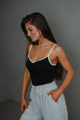 Brooklyn Contrast-Trim Top-Black/White
